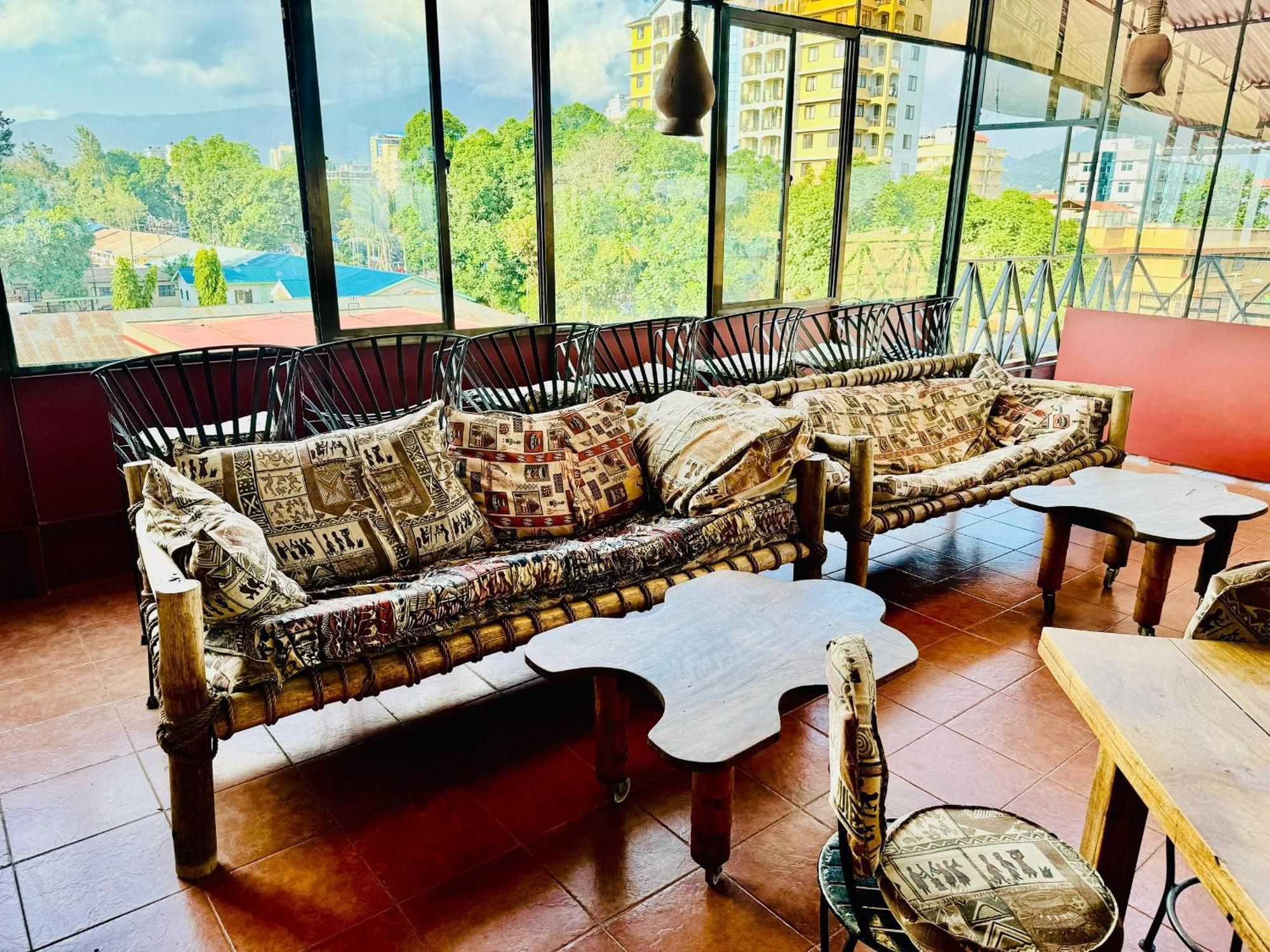 Arusha Backpackers Hotel Luaran gambar